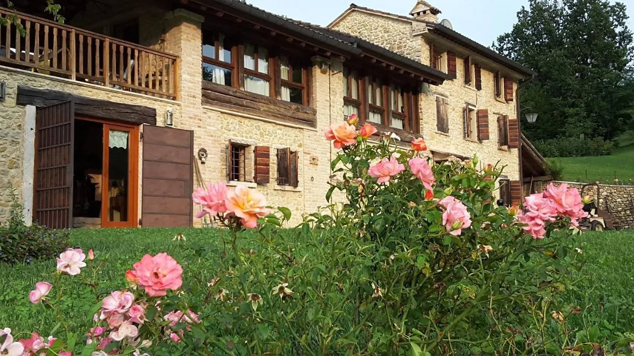 The Music Country House Cavaso Del Tomba Ferienhaus